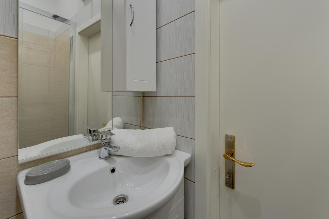 Centar Apartments غييكا المظهر الخارجي الصورة